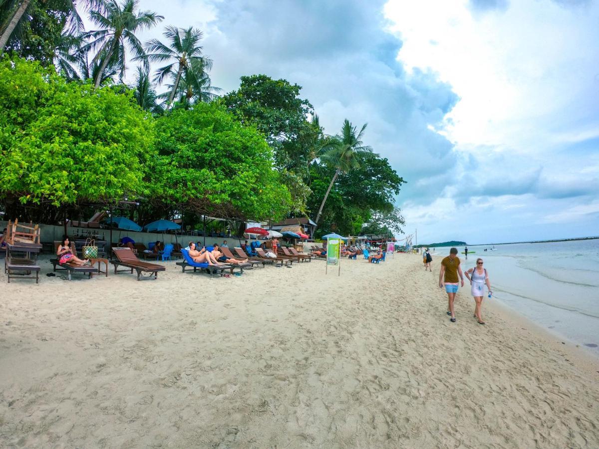 J4 Samui Hotel Chaweng  Bagian luar foto